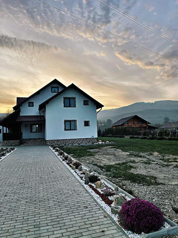 Casa Din Podirei Villa Capu Cîmpului Exterior foto
